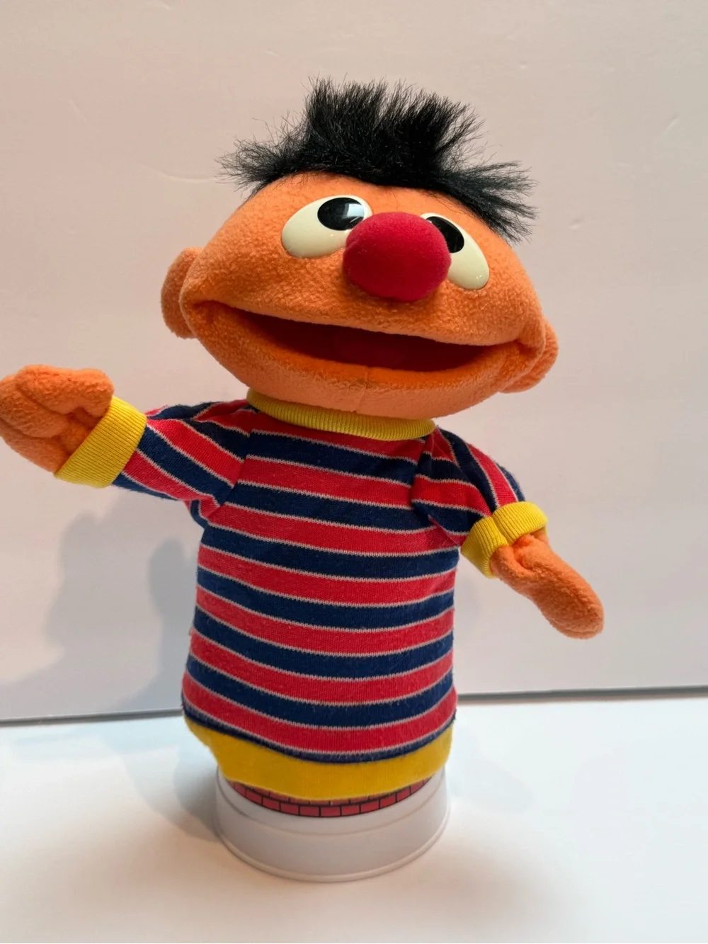 Sesame Street ERNIE HAND PUPPET 9